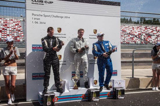Открытие чемпионата 2014 Porsche Club Cup