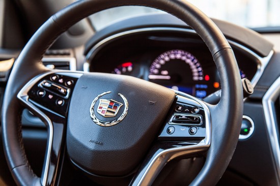 Cadillac SRX – машина для нового поколения