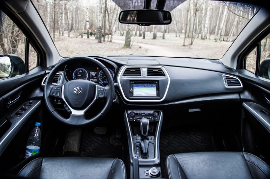 Тест-драйв нового Suzuki SX4 – демократичная, удобная, стильная
