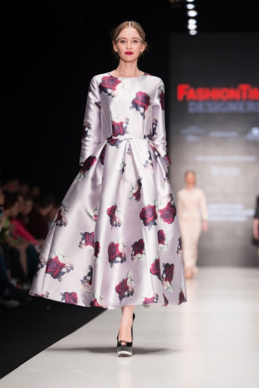 Коллекция KARINA KHIMCHINSKAYA. Mercedes-Benz Fashion Week Russia:                                                            FashionTime Designers, весна-лето 2016