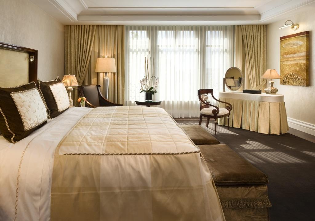 Breidenbacher Hof, a Capella HotelPresidential Suite Bedroom