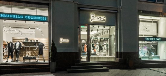 Как бренд Herno представил «Между строк» — женскую весеннюю коллекцию 2017 