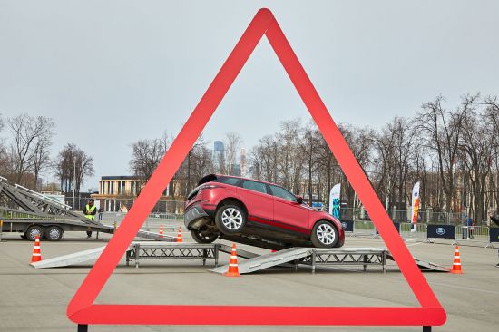 Новый Range Rover Evoque представлен в России