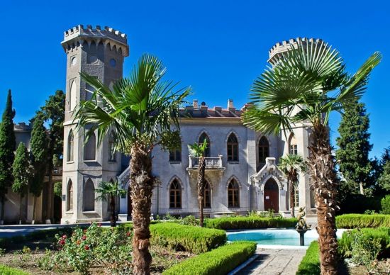  Лучшие примеры дворцовой архитектуры Крыма в Ялте 
