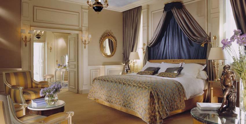 Belle Etoile Bedroom. Отель Le Meurice 