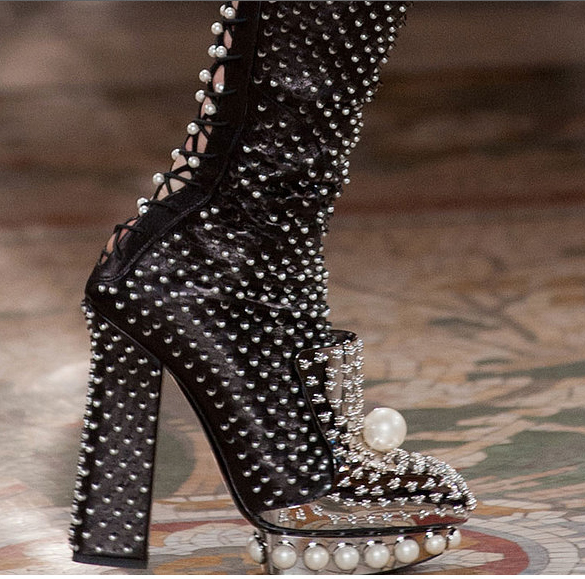 Alexander McQueen. Модная обувь – зима 2013-14