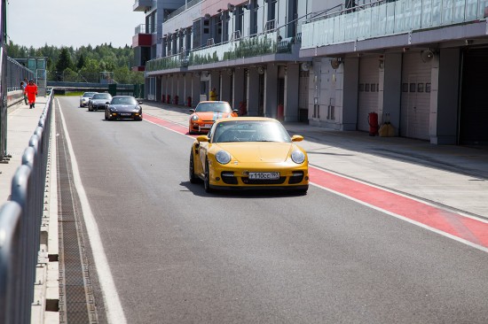 Открытие чемпионата 2014 Porsche Club Cup