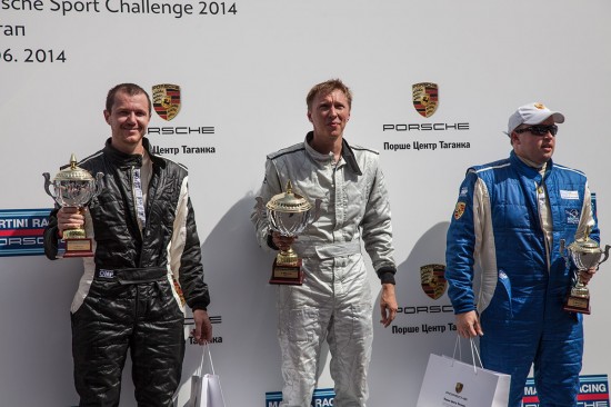 Открытие чемпионата 2014 Porsche Club Cup