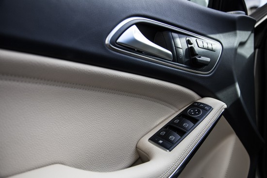 От чего «замирает сердце» Родиона Газманова. Тест-драйв Mercedes-Benz CLA 250 4matic