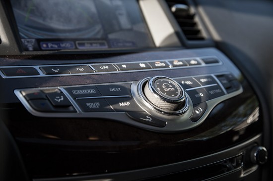 Infiniti QX60 - Тест-драйв с Родионом Газмановым 