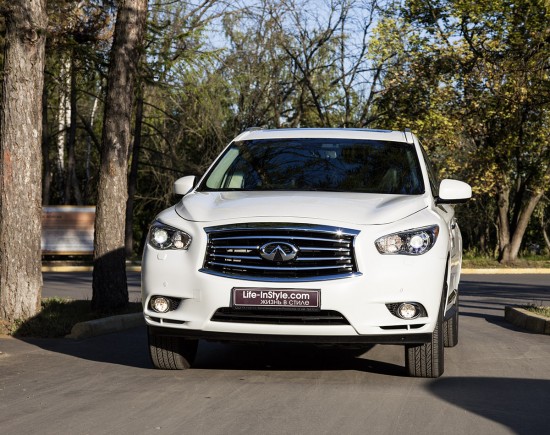 Infiniti QX60 - Тест-драйв с Родионом Газмановым 