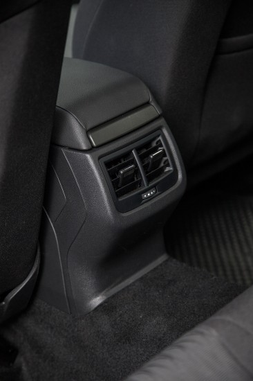 Тест-драйв Seat Leon