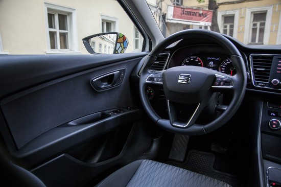 Тест-драйв Seat Leon