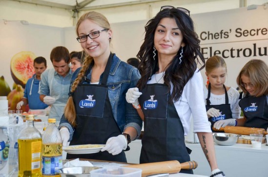 Изобилие вкусов на фестивале Taste of Moscow 2014 в Лужниках