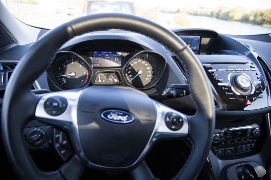 Яна Лапутина протестировала новый Ford Kuga