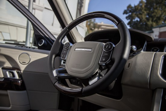 Тест-драйв Range Rover Vogue SE. Размер имеет значение