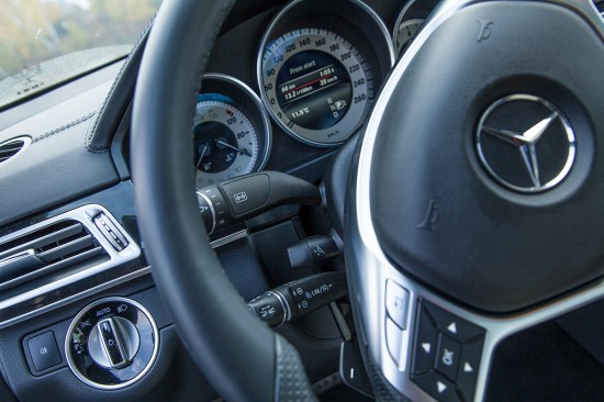 Mercedes-Benz E 400 – авторитетная машина для самых мужественных