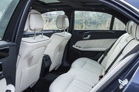 Mercedes-Benz E 400 – авторитетная машина для самых мужественных