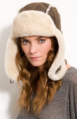 Шапка ушанка от UGG