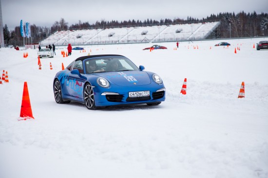 Московский Porsche Winter Festival 2015: преимущества зимней езды на высоких скоростях
