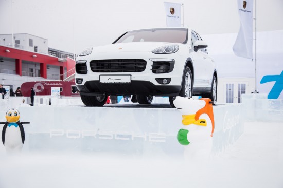 Московский Porsche Winter Festival 2015: преимущества зимней езды на высоких скоростях