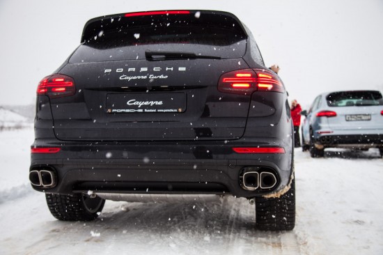 Московский Porsche Winter Festival 2015: преимущества зимней езды на высоких скоростях