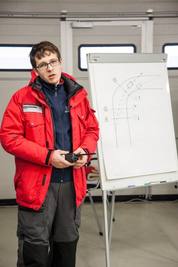 Московский Porsche Winter Festival 2015: преимущества зимней езды на высоких скоростях