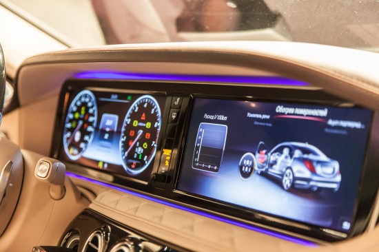 Презентация новых Mercedes-Maybach S-Класс и Mercedes-AMG GT