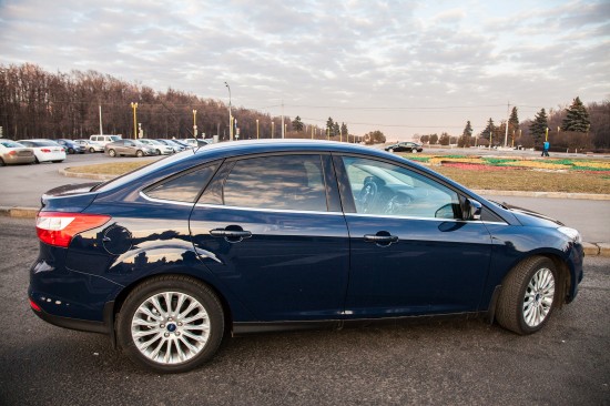 Какие люди в Голливуде или Тест-Драйв Ford Focus с Анной Калашниковой