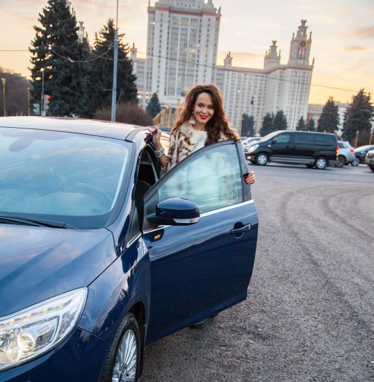 Какие люди в Голливуде или Тест-Драйв Ford Focus с Анной Калашниковой