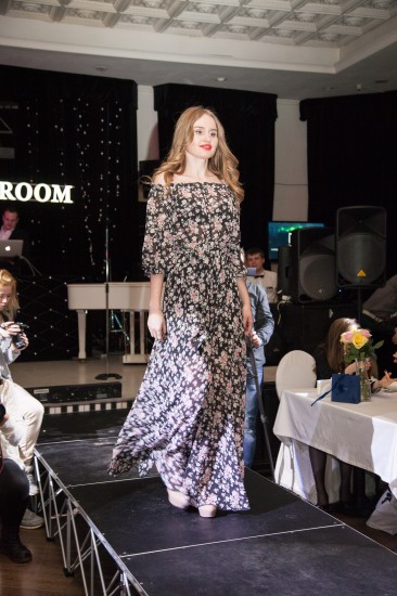 HIGH FASHION SHOW