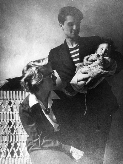 «Нетрадиционные» родители знаменитостей. Какой сексуальной ориентации их дети
