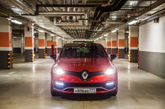 Renault Clio RS – тестируем изящного «француза»