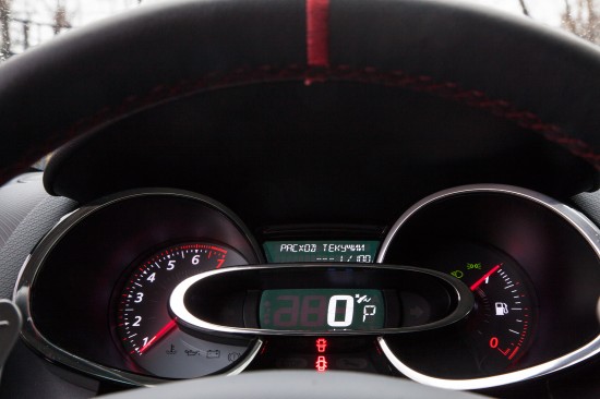 Renault Clio RS – тестируем изящного «француза»