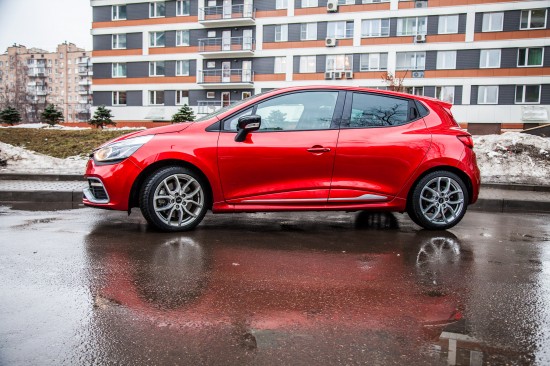Renault Clio RS – тестируем изящного «француза»