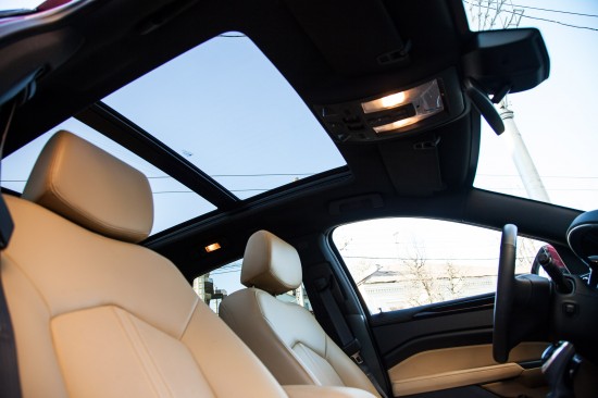 Cadillac SRX – машина для нового поколения