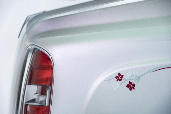ROLLS-ROYCE MOTOR CARS представляет автомобиль Serenity на Женевском Международном Автосалоне — 2015