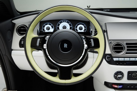 Rolls-Royce Motor Cars представляет коллекционную модель - Wraith Inspired By Fashion