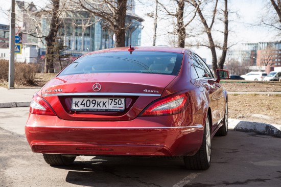 Родион Газманов и Надежда Вавржина тестируют Mercedes-Benz CLS 400 4MATIC