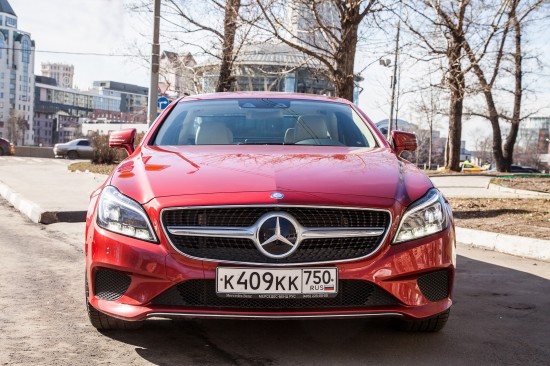 Родион Газманов и Надежда Вавржина тестируют Mercedes-Benz CLS 400 4MATIC
