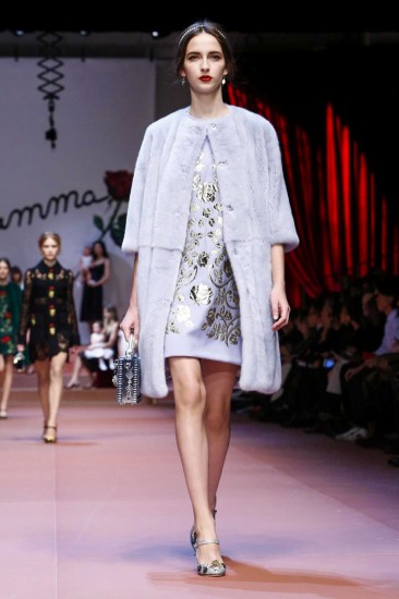 Материнская гордость от Dolce & Gabbana, осень 2015 / зима 2016