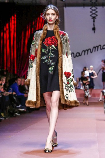 Материнская гордость от Dolce & Gabbana, осень 2015 / зима 2016