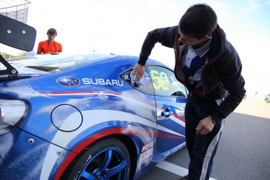 В России установили мировой рекорд на самый большой парад автомобилей Subaru