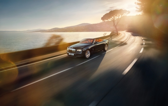 Кабриолет Rolls-Royce Dawn — бескомпромиссная роскошь в мире автомобилей