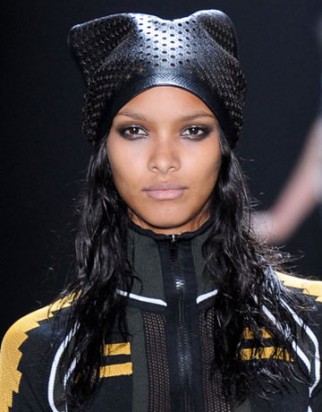 Alexander Wang. Прически и стрижки весна-лето 2012