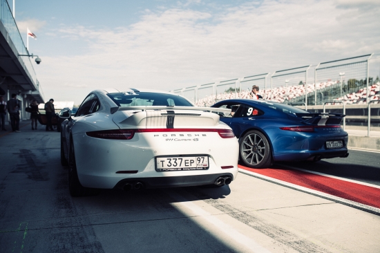 PORSCHE RUSSIA ROAD SHOW: мощный заряд адреналина!