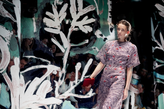 Alena Akhmadullina. MERCEDES-BENZ FASHION WEEK RUSSIA