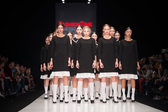 Коллекция KARINA KHIMCHINSKAYA. Mercedes-Benz Fashion Week Russia:                                                            FashionTime Designers, весна-лето 2016