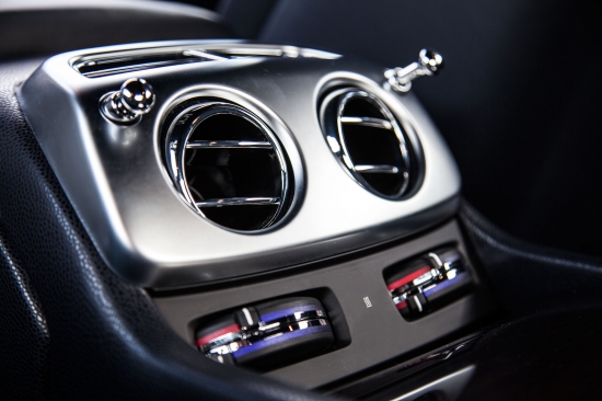Rolls-Royce Wraith – доступная роскошь нашего времени