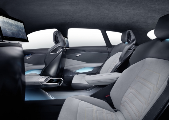 Мировые премьеры Audi на автосалоне NAIAS 2016 в Детройте